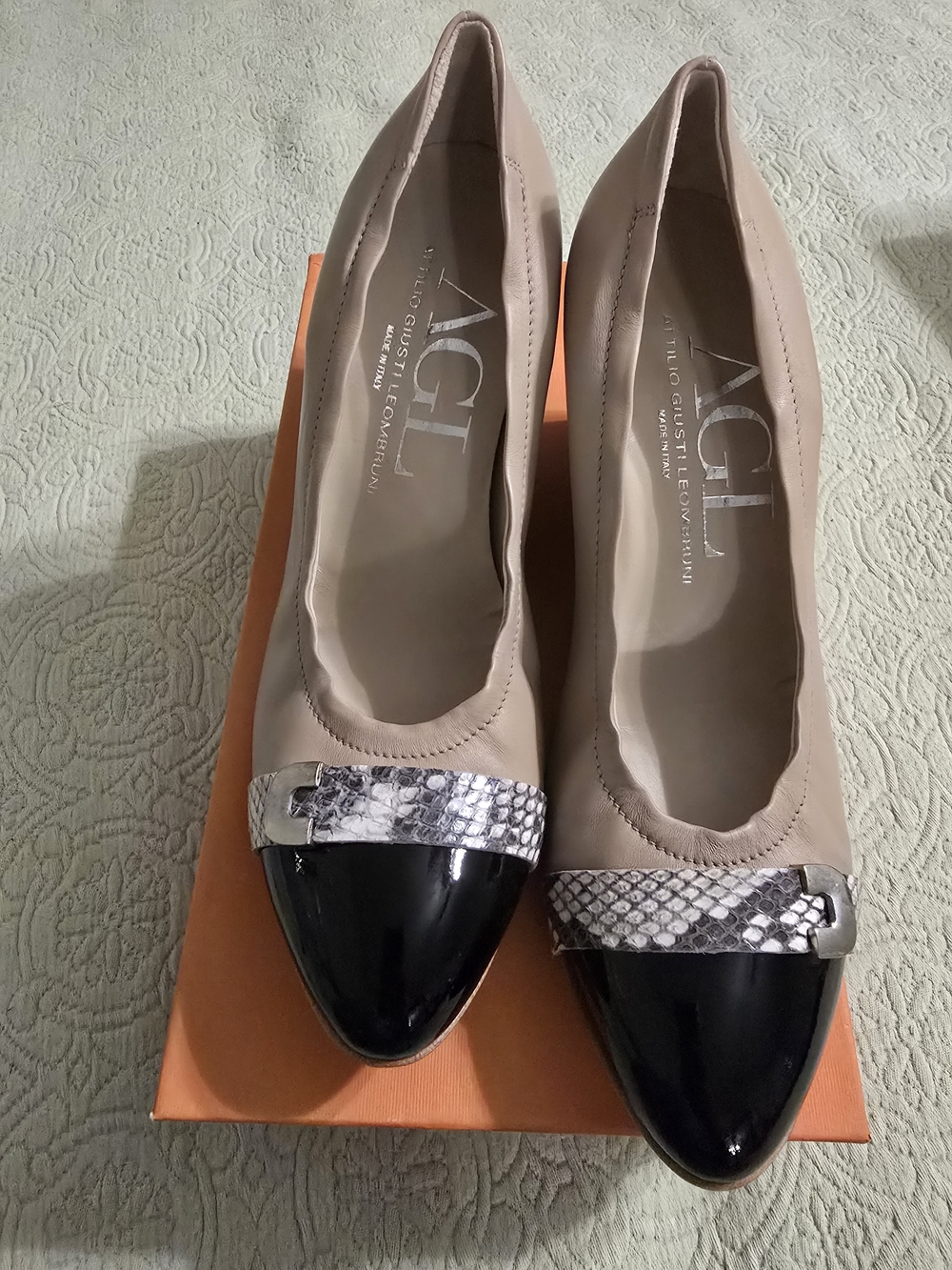 AGL Tan Leather Pointed Wedge Shoes with Black Patent Cap and Snake-Print Trim